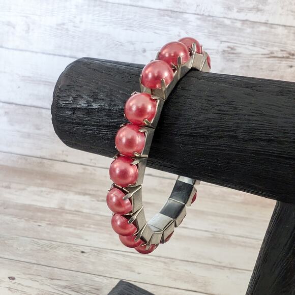 Vintage Stretch Bracelet Dark Pink Faux Pearl - Picture 3 of 8